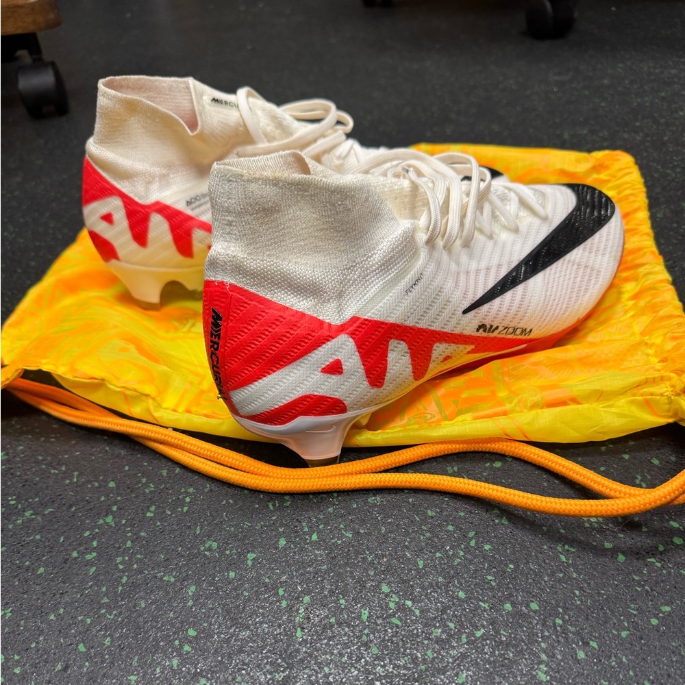 Nike Zoom Mercurial Superfly 9 Elite FG soccer cleats